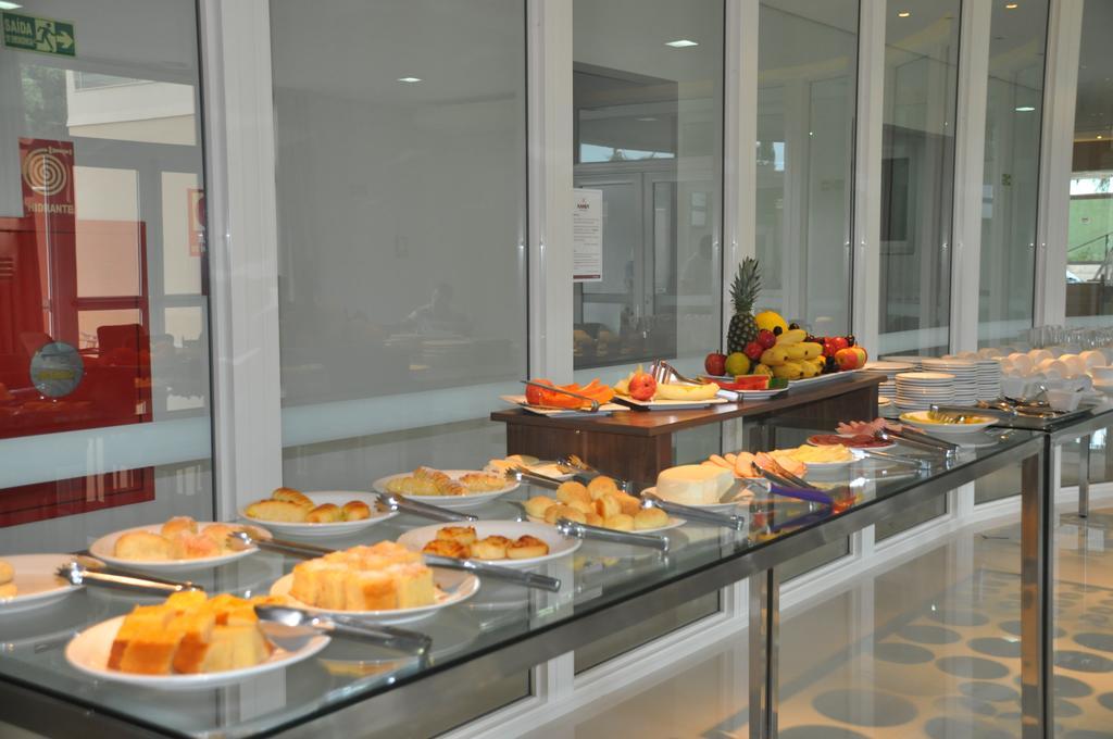 Kamur Plaza Hotel Goianesia Ngoại thất bức ảnh